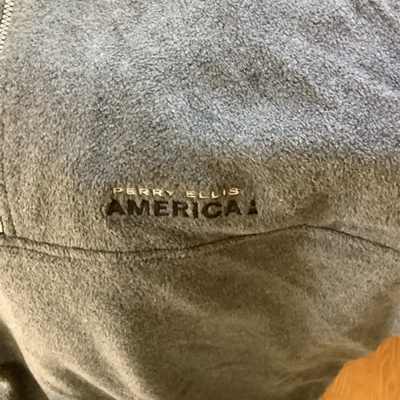 Mens Sweatsuit - Picture 2 of 6